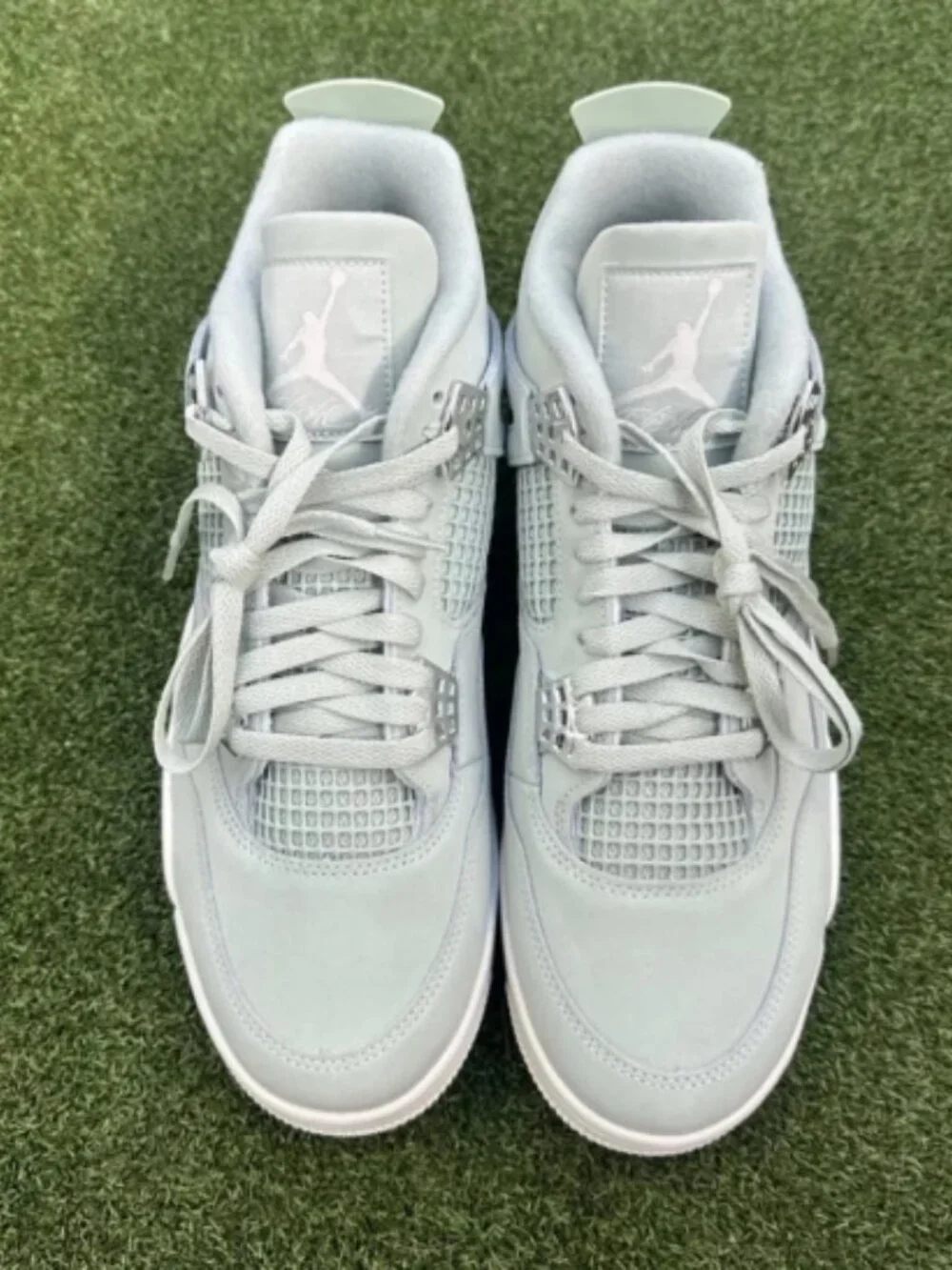 Air Jordan 4 Retro Seafoam Sail